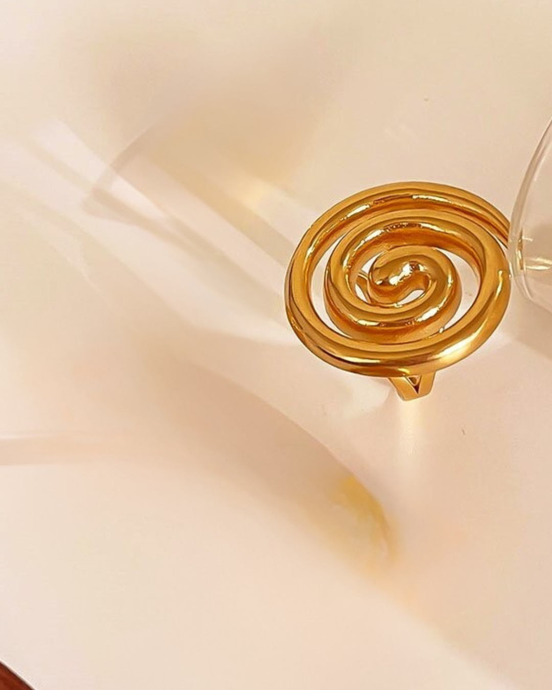 Anillo Olga