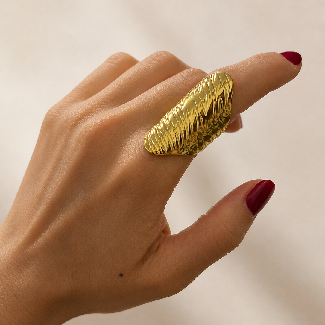 Anillo Thira
